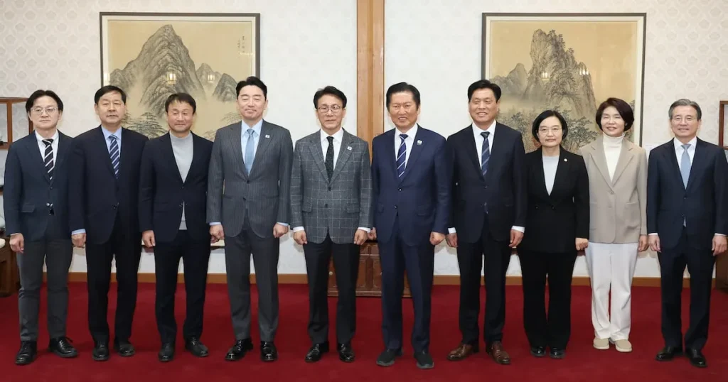 South Korea Lifts 14-Year Ban on New Large Supermarkets