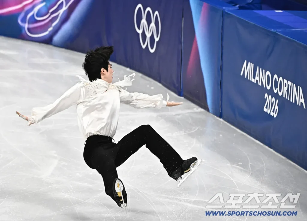 Cha Jun-hwan Claims 4th in Olympic Free Skate After Jump Error Cha Jun-hwan Claims 4th in Olympic Free Skate After Jump Error