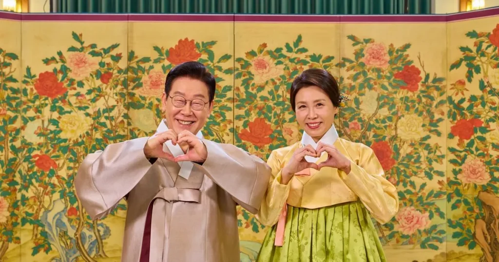 Lee Jae-myung Vows to Serve as ‘Everyone’s President’ in New Year Message Lee Jae-myung Vows to Serve as ‘Everyone’s President’ in New Year Message