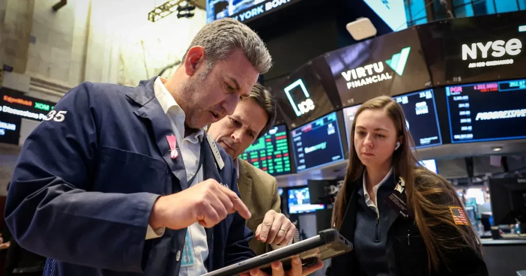 NY Stocks Plunge on AI Bubble Fears and Iran Strait Tensions