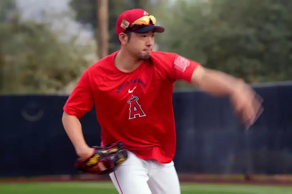 Yusei Kikuchi Hits 154 km/h in Japan WBC Bullpen Debut