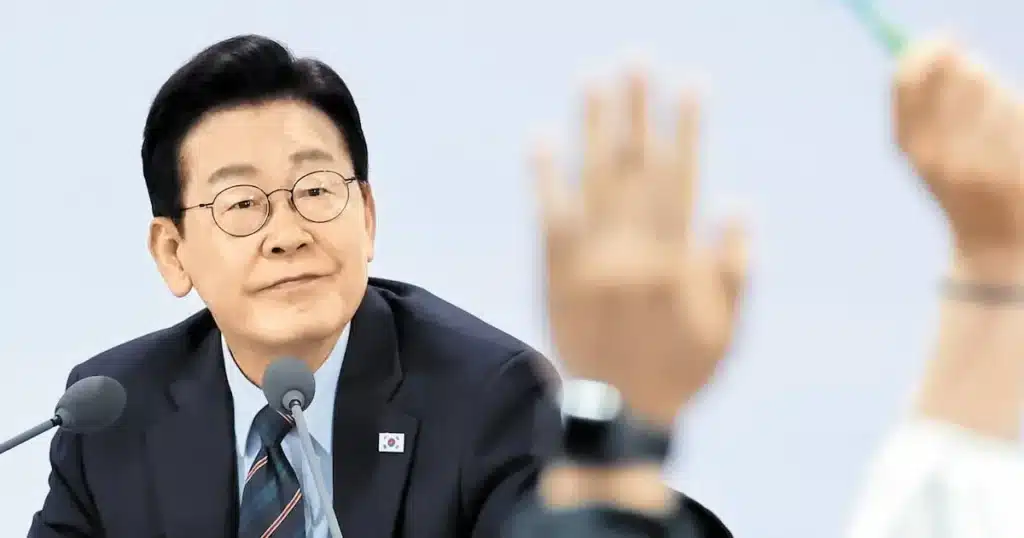 Lee Jae-myung Lists Bundang Apartment for 2.9 Billion Won After 29 Years Lee Jae-myung Lists Bundang Apartment for 2.9 Billion Won After 29 Years