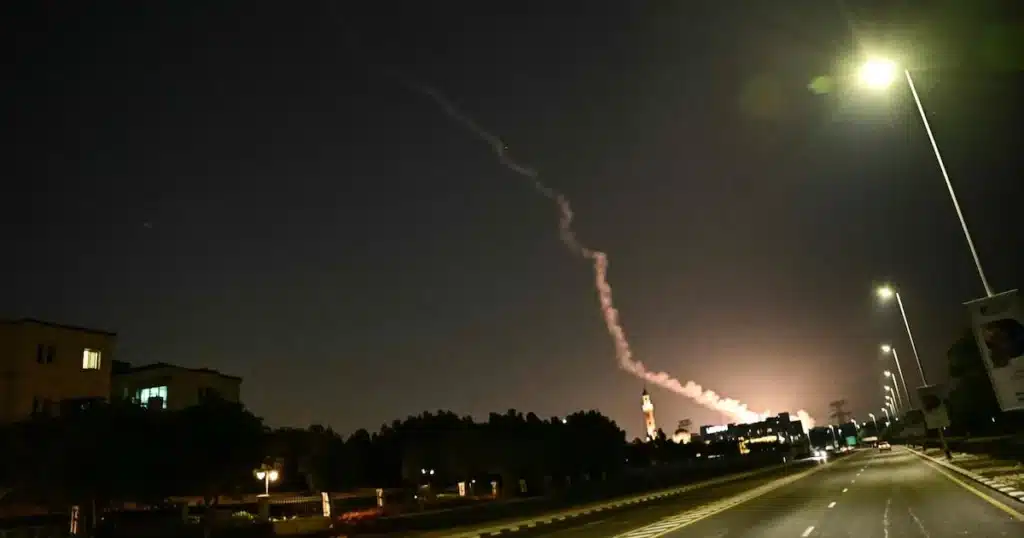 Fire Hits Dubai’s Burj Al Arab in Iran’s Retaliatory Strikes Fire Hits Dubai’s Burj Al Arab in Iran’s Retaliatory Strikes