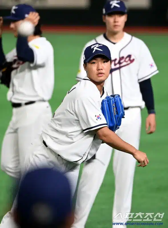 Jeong Woo-Joo Powers Through Injury for 2026 WBC Korea Training Jeong Woo-Joo Powers Through Injury for 2026 WBC Korea Training