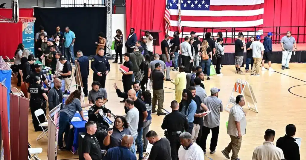 US Private Payrolls Jump 63K in February, Top Gain Since July