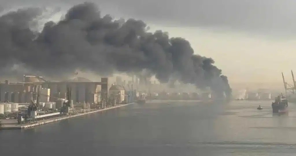 Brent Crude Tops  on Hormuz Strait Blockade Fears