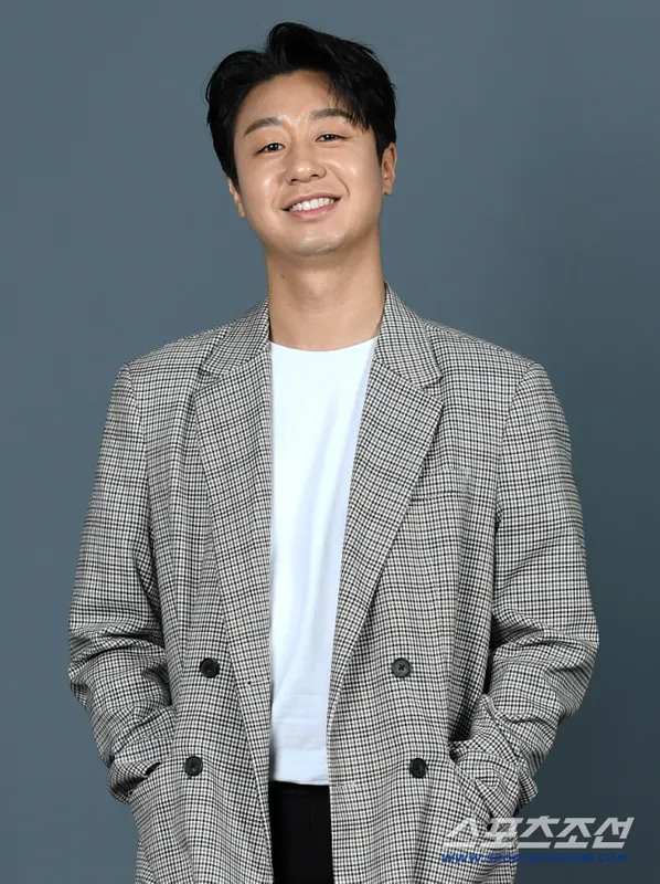 Bae Yoo-ram Reveals Mother’s Uterine Fibroids Doubled After Surgery Bae Yoo-ram Reveals Mother’s Uterine Fibroids Doubled After Surgery