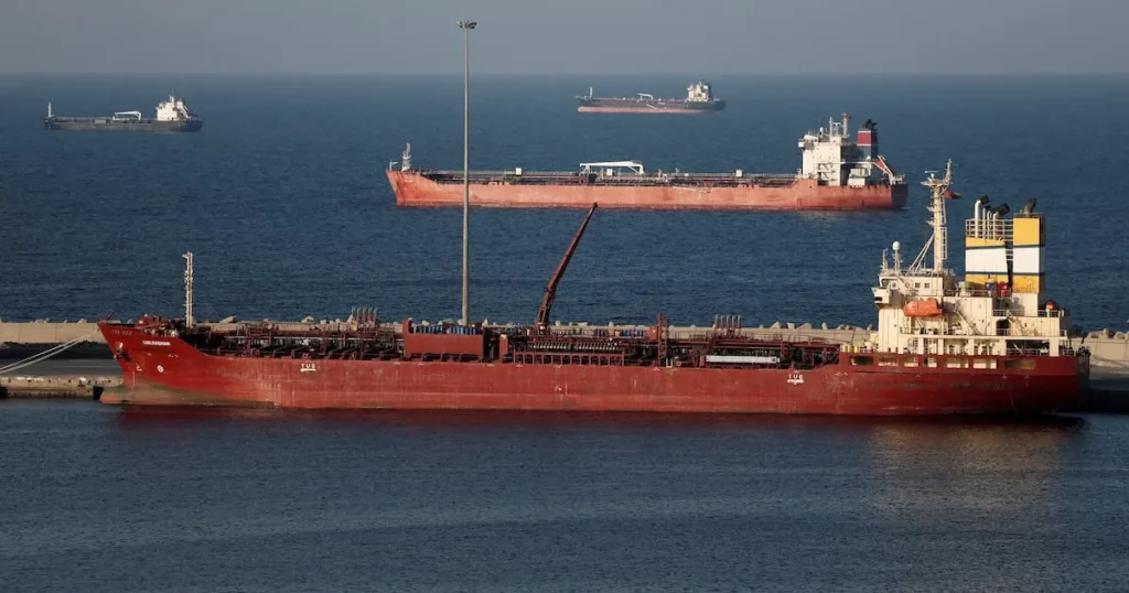 Korean Firm Sinokor Grabs 10x VLCC Oil Charters in Iran War Surge Korean Firm Sinokor Grabs 10x VLCC Oil Charters in Iran War Surge