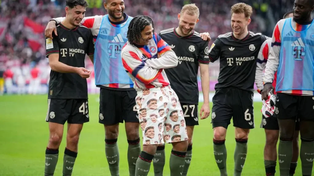 Gnabry’s Goretzka Pants Go Viral After Bayern’s Dramatic 3-2 Freiburg Win