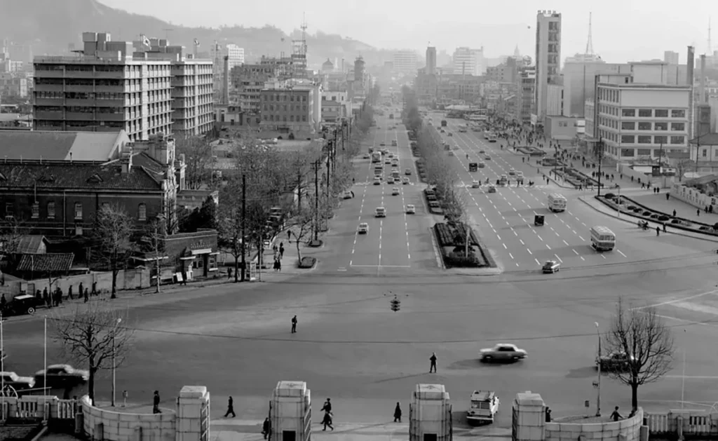 1960s Seoul Sejong-ro: No Skyscrapers, No Yi Sun-sin Statue