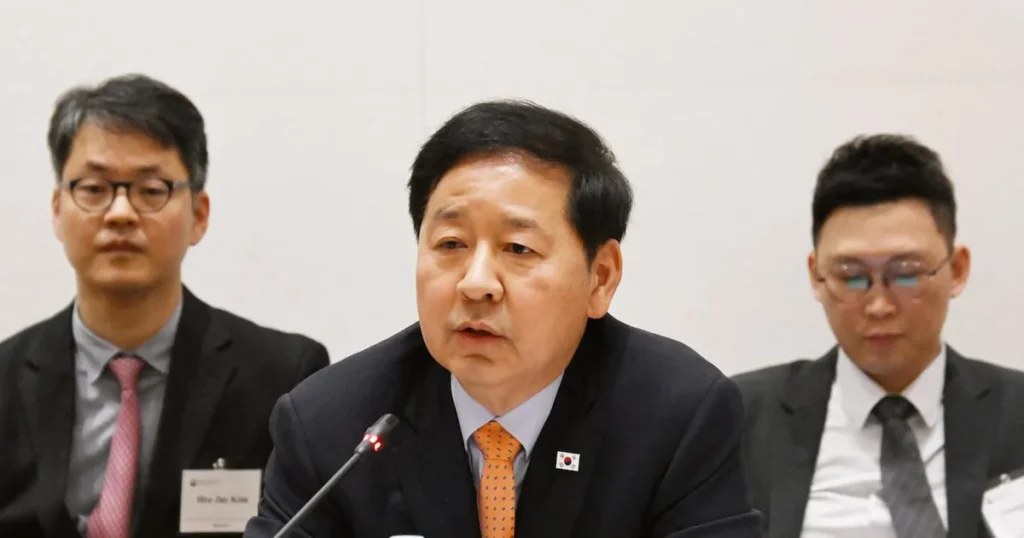 S. Korea Deputy PM Pushes Quick Vehicle Urea Reserve Release
