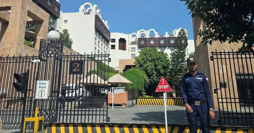 Pakistan Boosts Security vs Bomb Threats Before US-Iran Talks