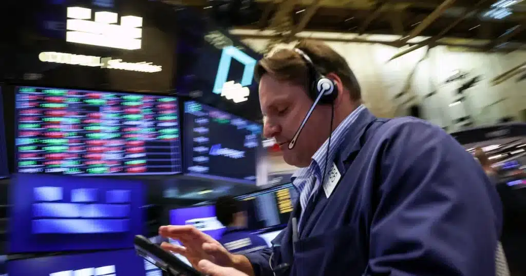 Wall Street Opens Higher Ahead of US-Iran Ceasefire Talks