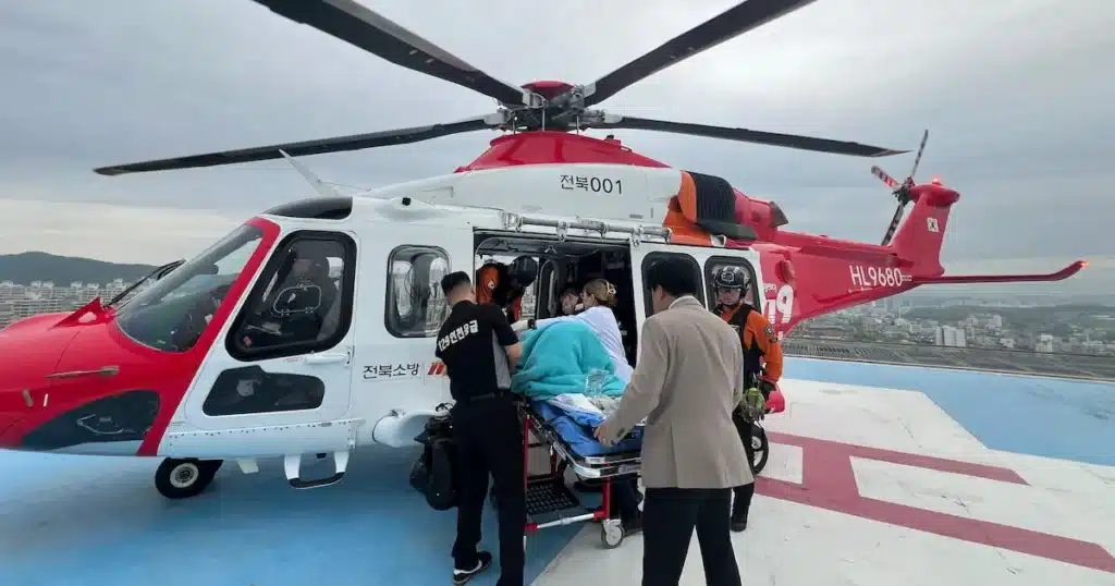 Fire Helicopters Rescue Pregnant Crew from Sinking Ship After 360km Flight