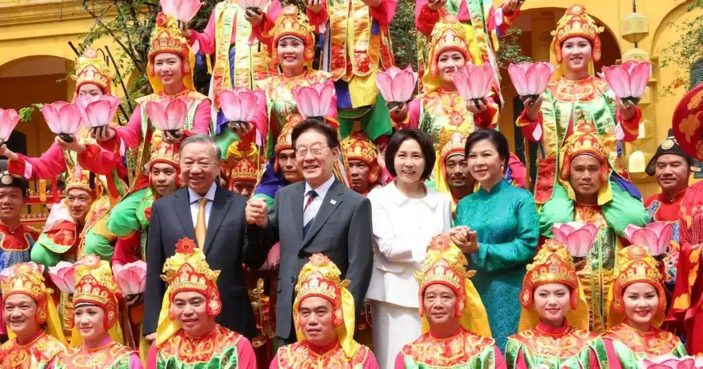 Lee Jae-myung Secures Vietnam Tariff Cuts in 6-Day Asia Tour