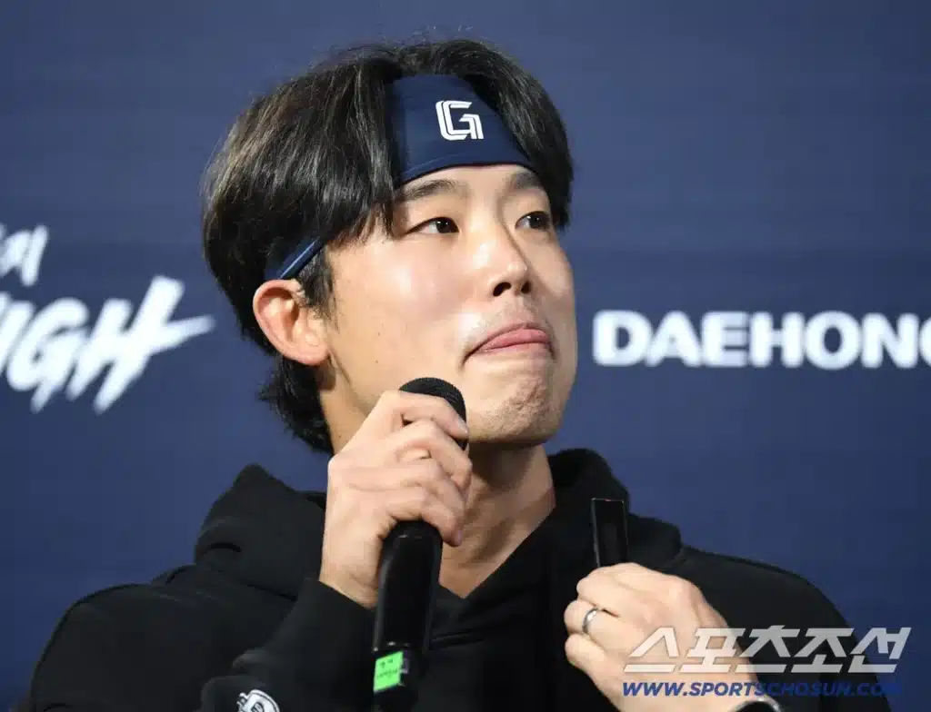 Lotte’s Hyun Do-hoon Secures First Pro Win After 9-Year Drought