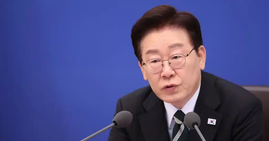 Lee Jae-myung Slams Fuel Subsidy Limits at Small Gas Stations