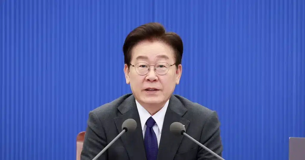 DP Leader Lee Jae-myung: Illegal High-Interest Loans Remain Invalid