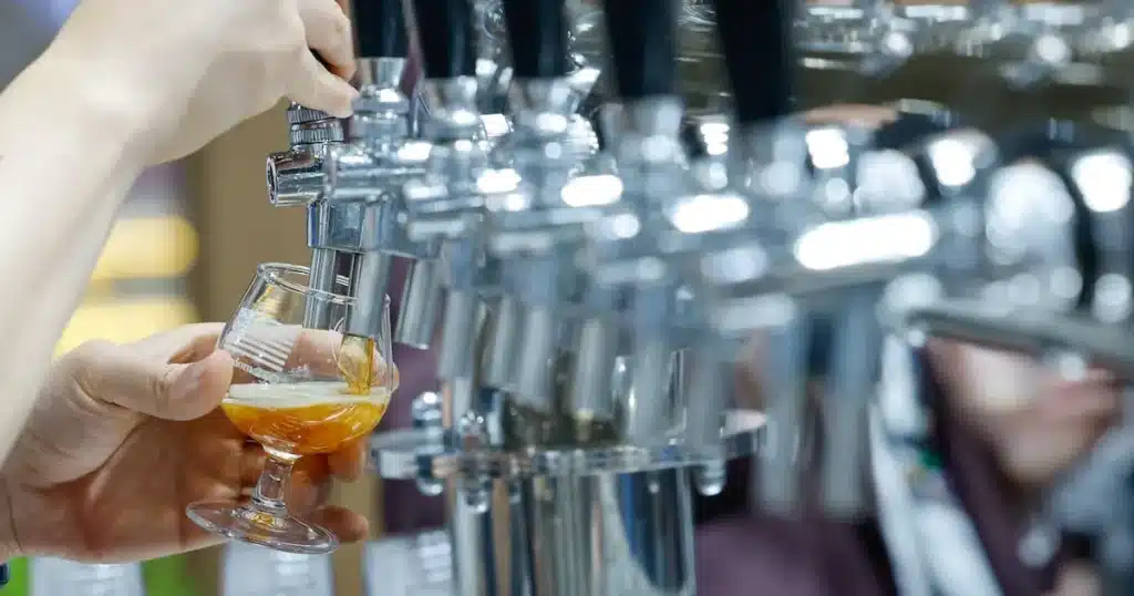 Men’s Monthly Drinking Drops in Korea, Women Rise; 40s Men Lead