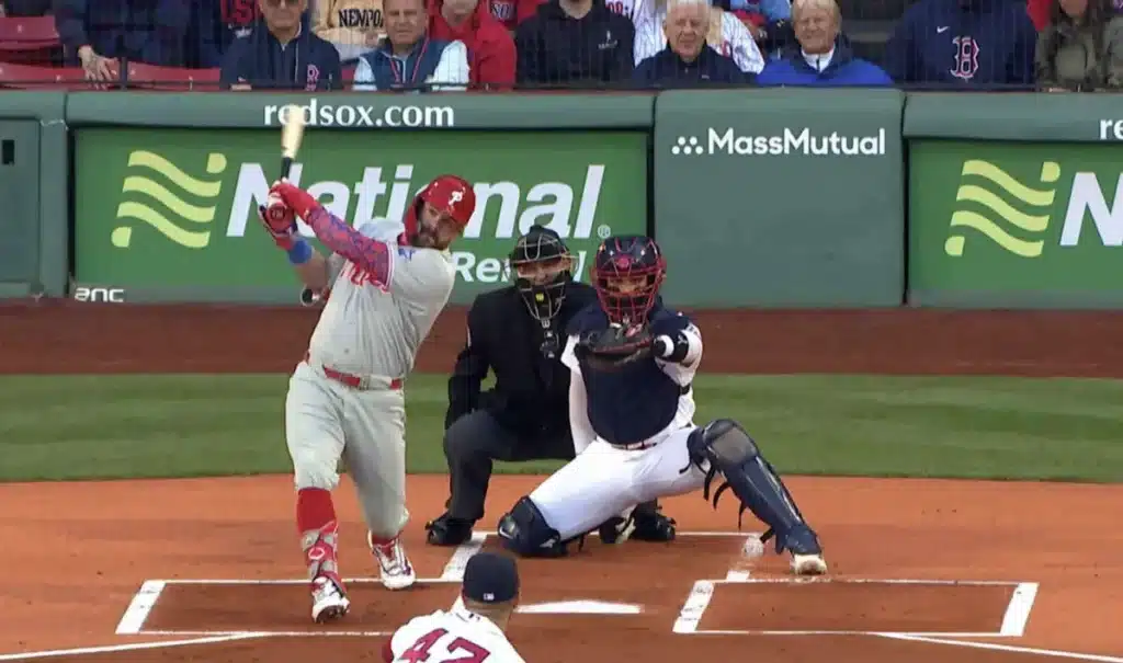 Schwarber Blasts 17th HR, Claims Solo MLB Lead Over Judge