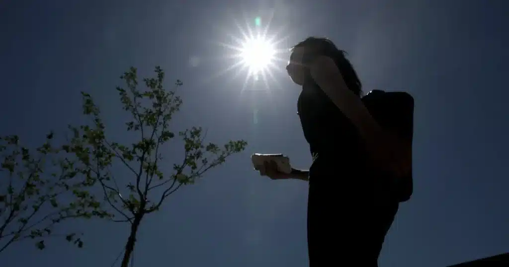 Scorching Heatwave Grips Nation, Heavy Rains Expected