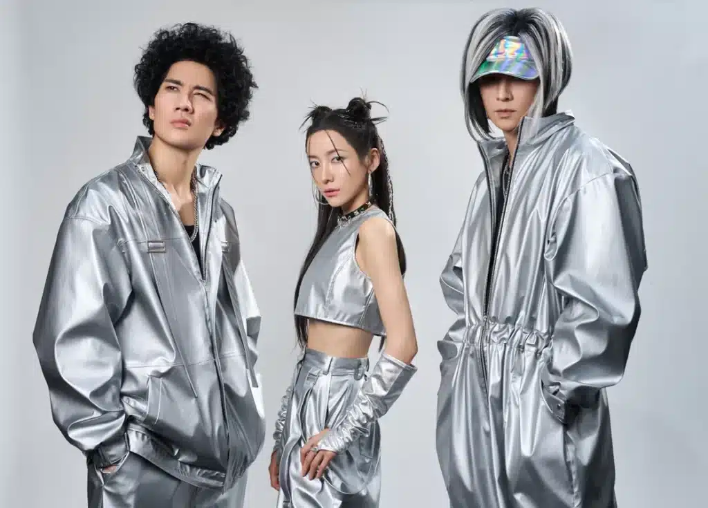TRI.BE Unveils Bold Y2K Visuals for ‘We Are the Wave’ Ahead of Premiere