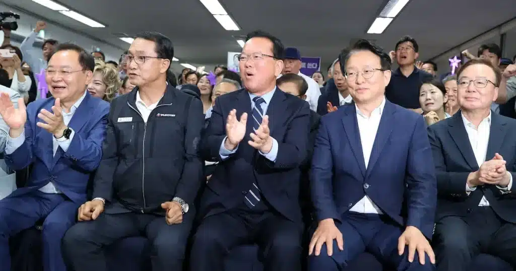 Daegu Mayoral Race: Exit Polls Split, Candidates React to Close Contest Daegu Mayoral Race: Exit Polls Split, Candidates React to Close Contest