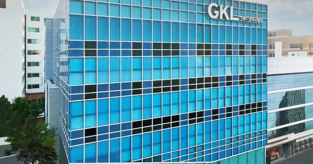 GKL’s Childcare Leave Policy Faces Discrimination Claims