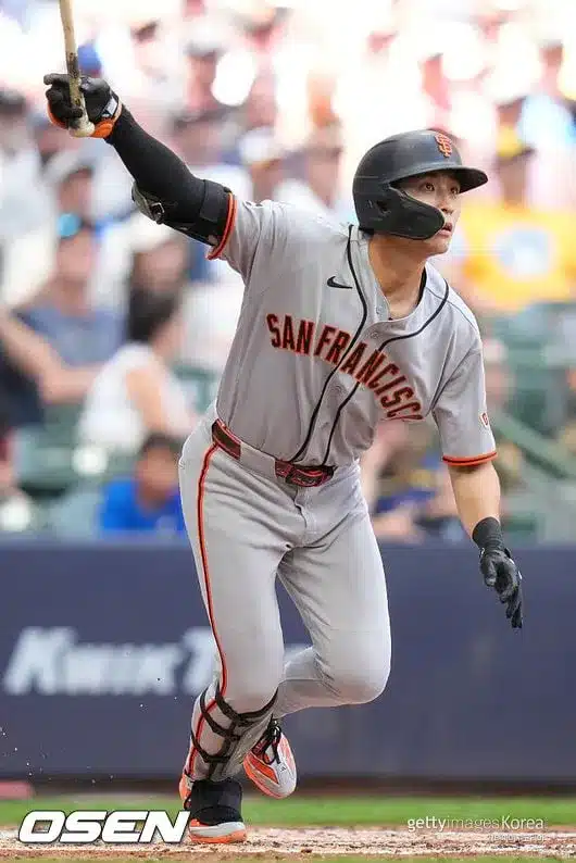 Lee Jung-hoo’s Unstoppable Hitting Streak Amazes Analysts Lee Jung-hoo’s Unstoppable Hitting Streak Amazes Analysts