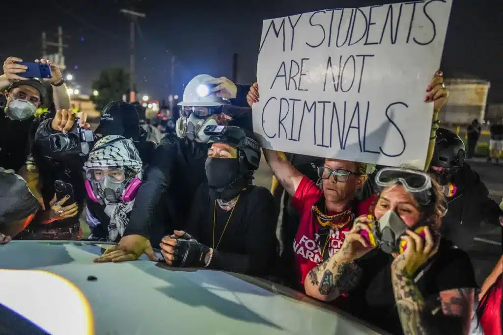 Federal Judge Strikes Down Trump Immigration Ban Federal Judge Strikes Down Trump Immigration Ban