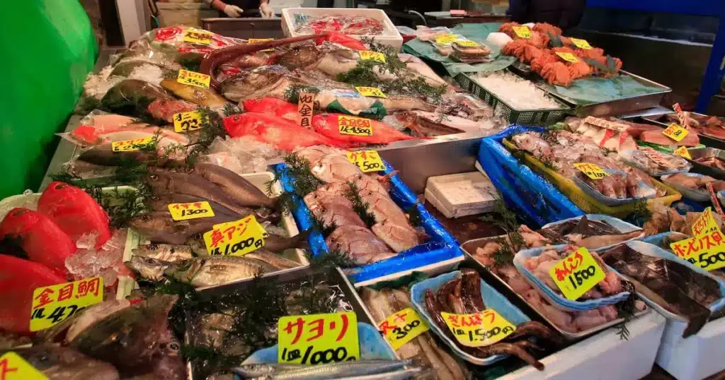 Japan Proposes Seafood Import Talks with South Korea