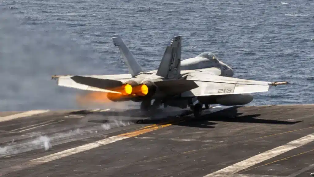 US and Iran Escalate Tensions with Retaliatory Strikes US and Iran Escalate Tensions with Retaliatory Strikes