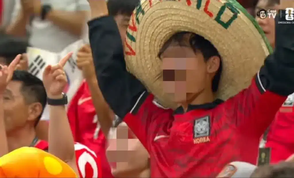 Mexico Fans Cheer for South Korea in World Cup Qualifier