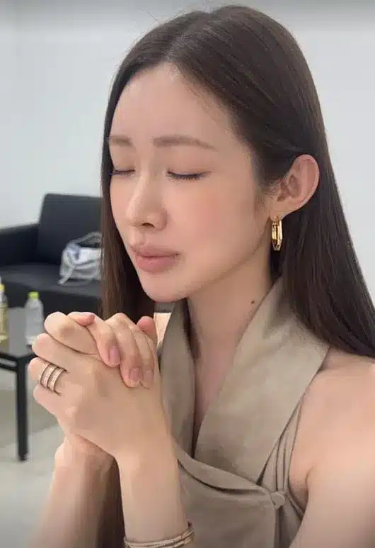 Ha Jung-woo’s Partner Cha Jung-won Shares Tearful Wish Ha Jung-woo’s Partner Cha Jung-won Shares Tearful Wish