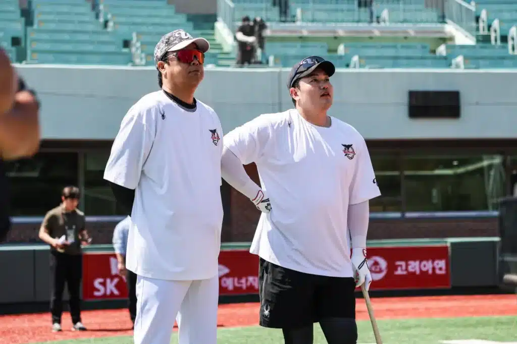 Choi Ji-man Begins Comeback Trail with New Team, Debut Nears Choi Ji-man Begins Comeback Trail with New Team, Debut Nears