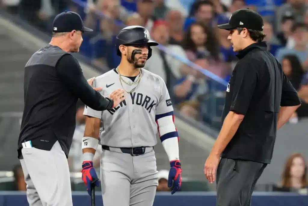 Pitch Clock Debate Ignites Over Hóse Álvarez’s Unique Hitter Routine Pitch Clock Debate Ignites Over Hóse Álvarez’s Unique Hitter Routine