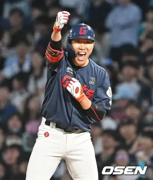 Veteran Pitcher Park Seung-wook Embraces Maturity in 15th Season Veteran Pitcher Park Seung-wook Embraces Maturity in 15th Season