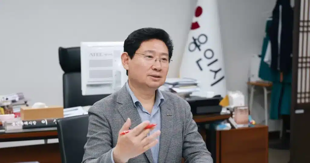 Yongin Mayor Blames Officials for Semiconductor Complex Delays