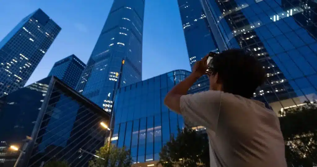 Plane Crashes Into Beijing’s Tallest Skyscraper