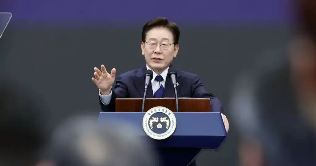 Samsung, SK to Build Semiconductor Hubs in Yongin and Honam Simultaneously