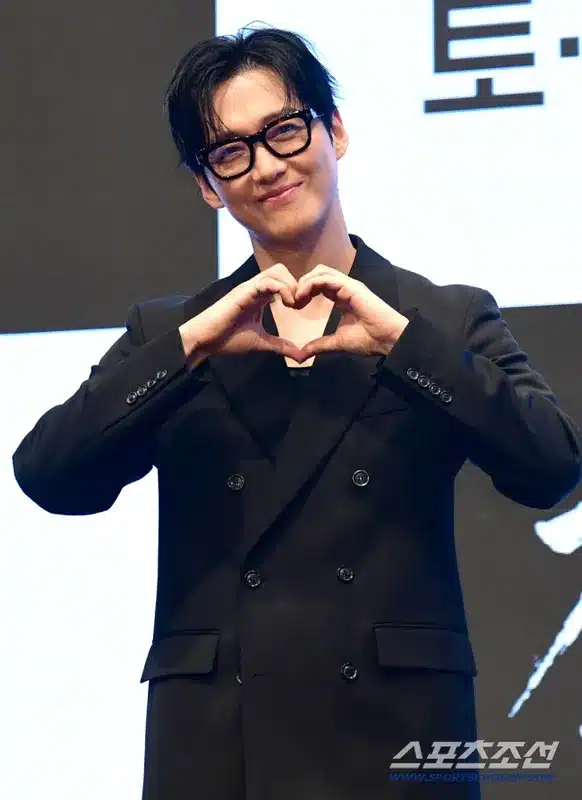 Namgoong Min Reveals 67kg Weight Maintenance Secret: His Morning Smoothie Namgoong Min Reveals 67kg Weight Maintenance Secret: His Morning Smoothie