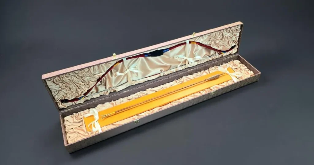 Presidential Gifts: South Korean President Presents National Treasures to Mongolian Counterpart Presidential Gifts: South Korean President Presents National Treasures to Mongolian Counterpart