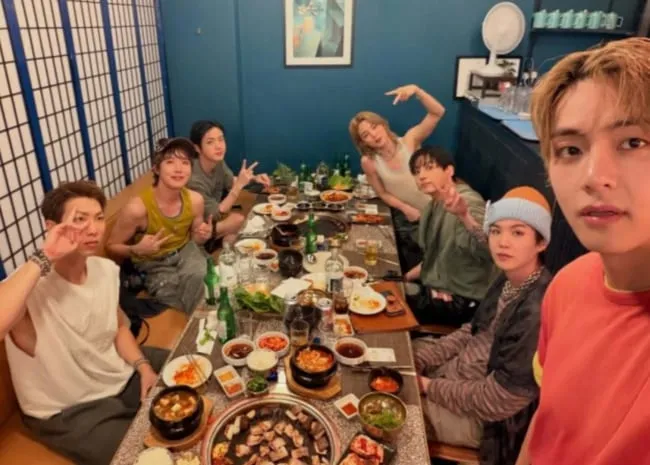 BTS Celebrates London Success with Korean Feast BTS Celebrates London Success with Korean Feast
