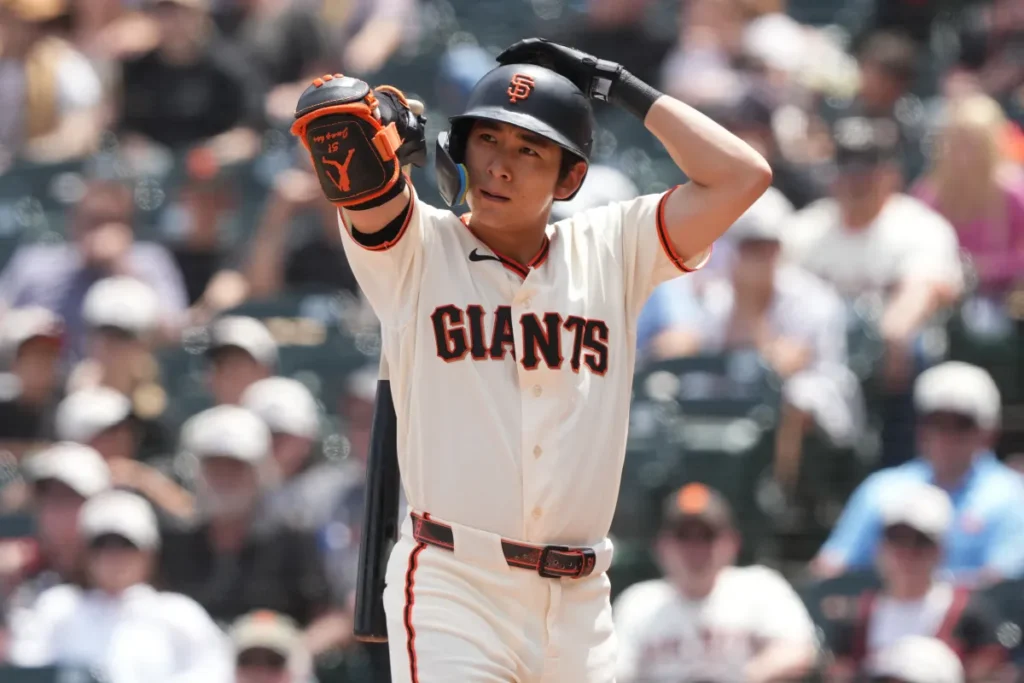 Jae-Hoo Lee Maintains .300 Average Despite Hitless Streak Jae-Hoo Lee Maintains .300 Average Despite Hitless Streak