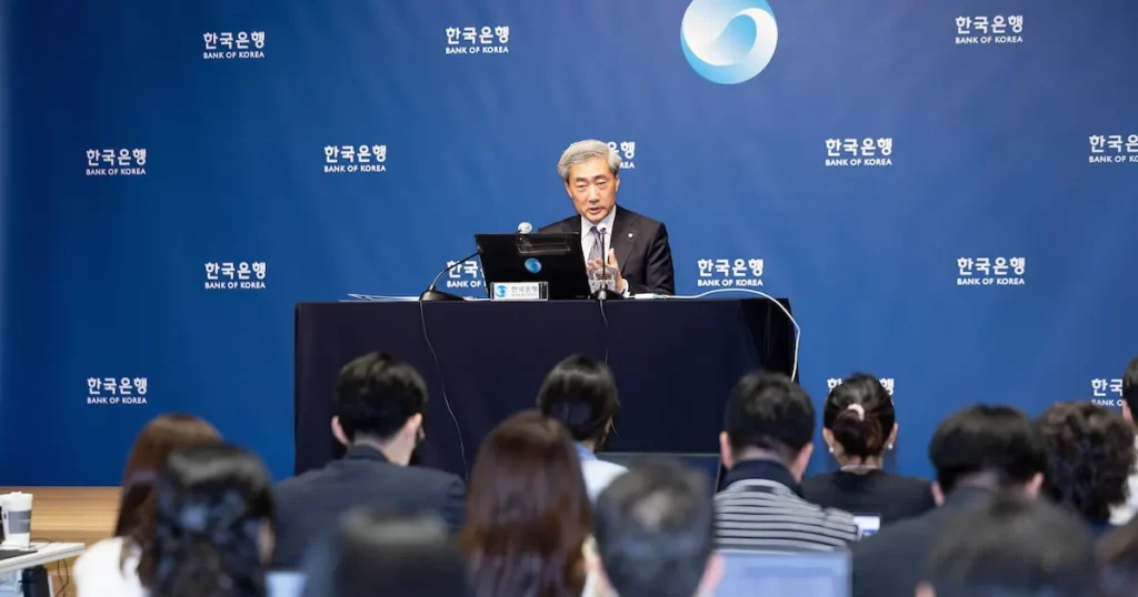 Bank of Korea Expected to Raise Key Interest Rate for First Time in 3 Years Bank of Korea Expected to Raise Key Interest Rate for First Time in 3 Years