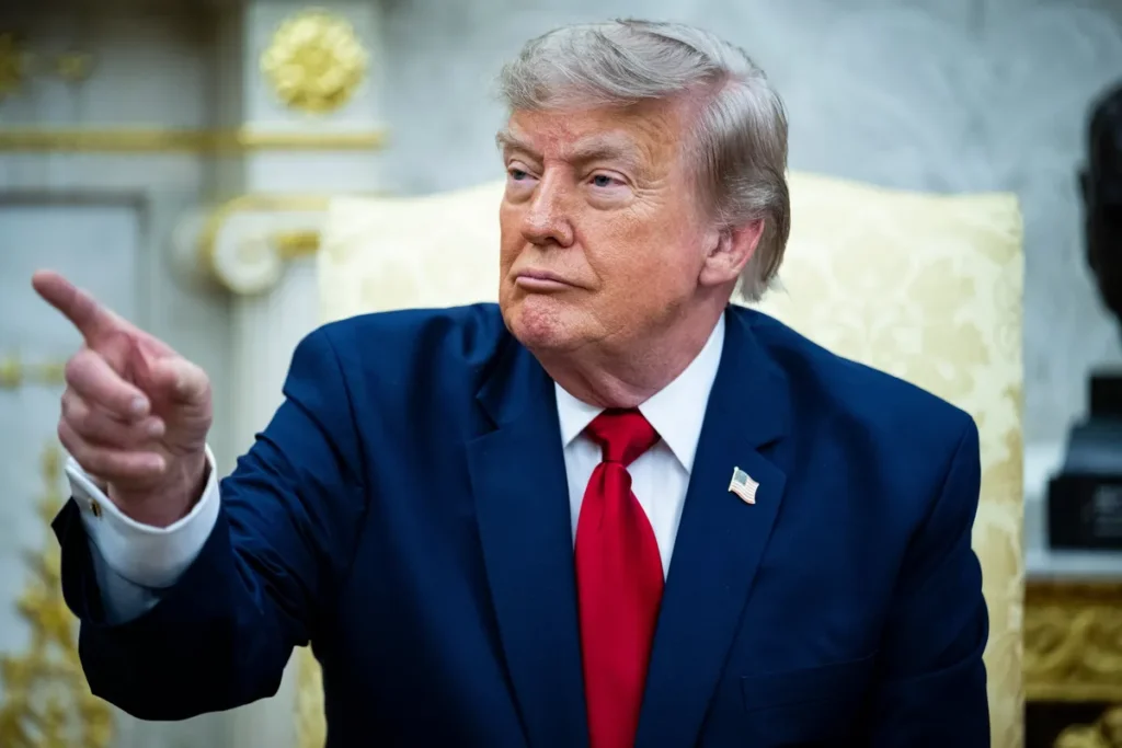 US Government Considers Joining Trump’s Billion Defamation Lawsuit Against BBC US Government Considers Joining Trump’s Billion Defamation Lawsuit Against BBC