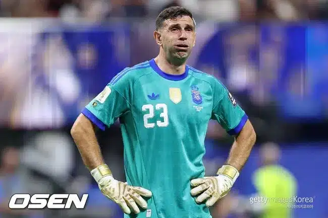 Martínez Plays Through Pain for Argentina’s World Cup Defense Martínez Plays Through Pain for Argentina’s World Cup Defense