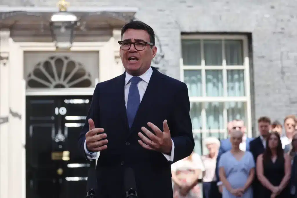 UK Boosts AI Industry Focus with New Minister and Restructured Department UK Boosts AI Industry Focus with New Minister and Restructured Department