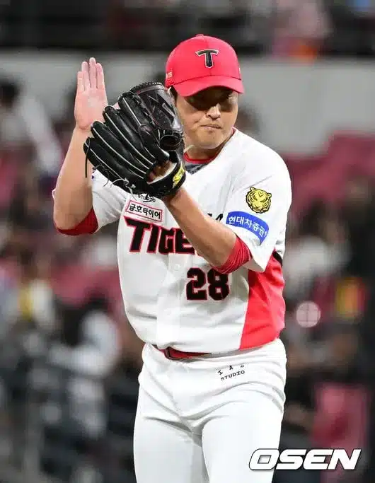 Hanwha Eagles Acquire Lee Hyung-beom in Trade to Bolster Pitching Staff Hanwha Eagles Acquire Lee Hyung-beom in Trade to Bolster Pitching Staff