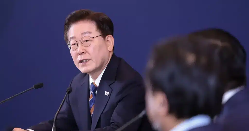 South Korean President Calls for Expanded US-Korea Partnership Beyond Defense